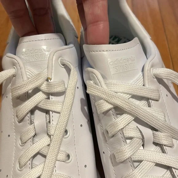 Brand New Adidas Stan Smith size: women’s 11 or men’s 10. - Picture 5 of 10